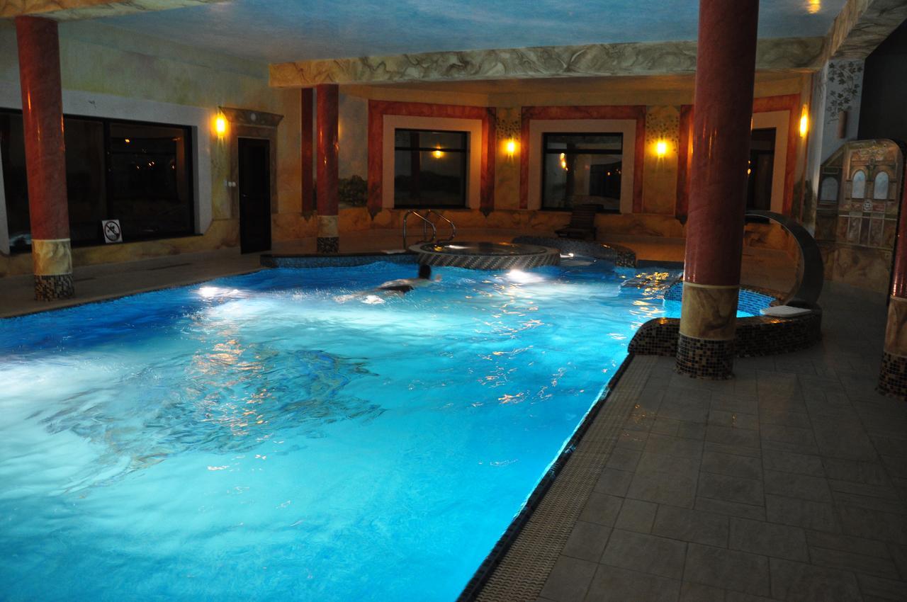 Hotel Olenka Шидловец Экстерьер фото